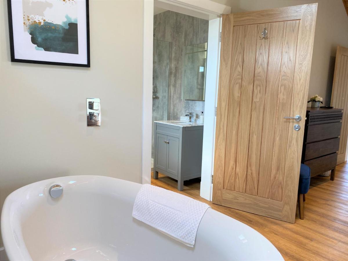 Pheasant Lodge With Hot Tub Forgandenny Εξωτερικό φωτογραφία