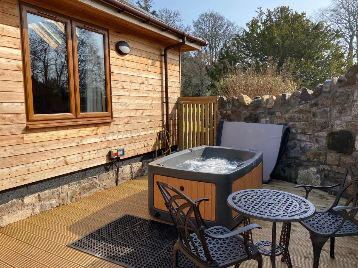 Pheasant Lodge With Hot Tub Forgandenny Εξωτερικό φωτογραφία