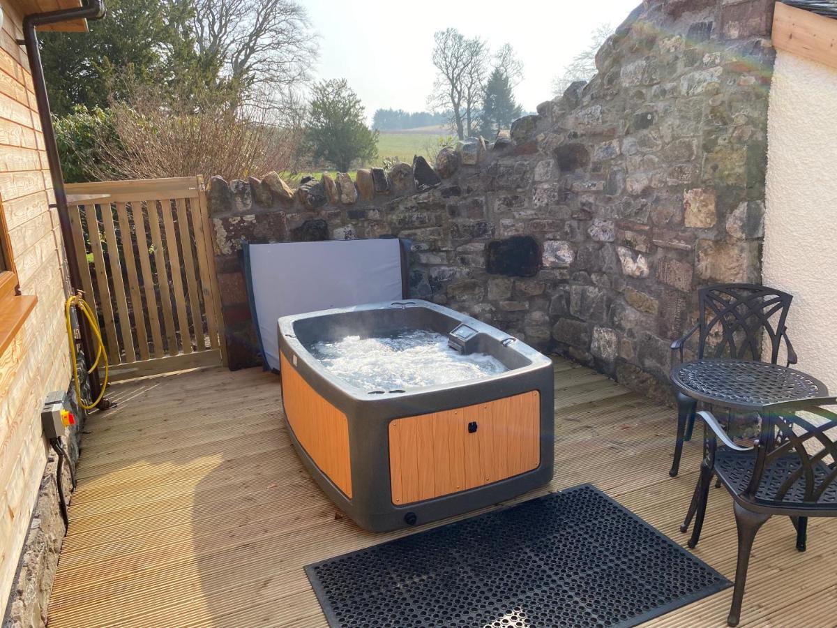 Pheasant Lodge With Hot Tub Forgandenny Εξωτερικό φωτογραφία